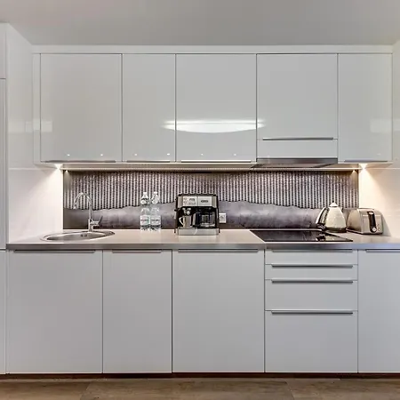 Waterlane By Vivendi Danzig