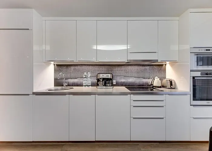 Waterlane By Vivendi Danzig