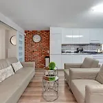 Waterlane By Vivendi Apartman