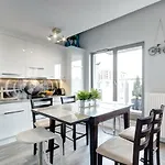 Waterlane By Vivendi