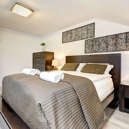 Waterlane By Vivendi