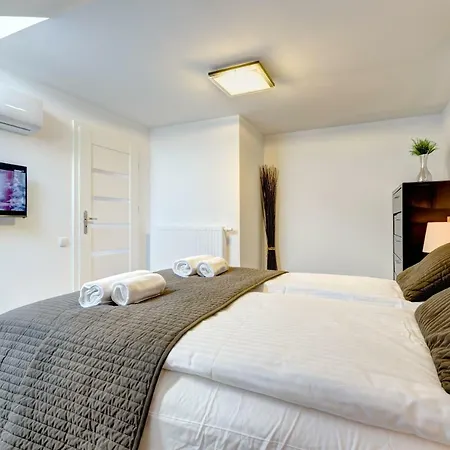 Waterlane By Vivendi Apartman *